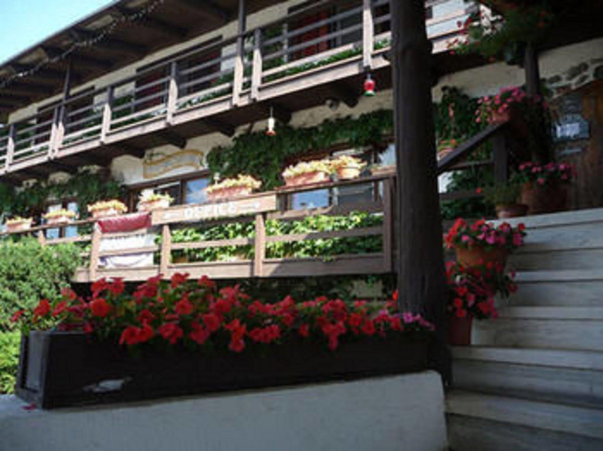 Dalems Chalet Brattleboro Eksteriør bilde