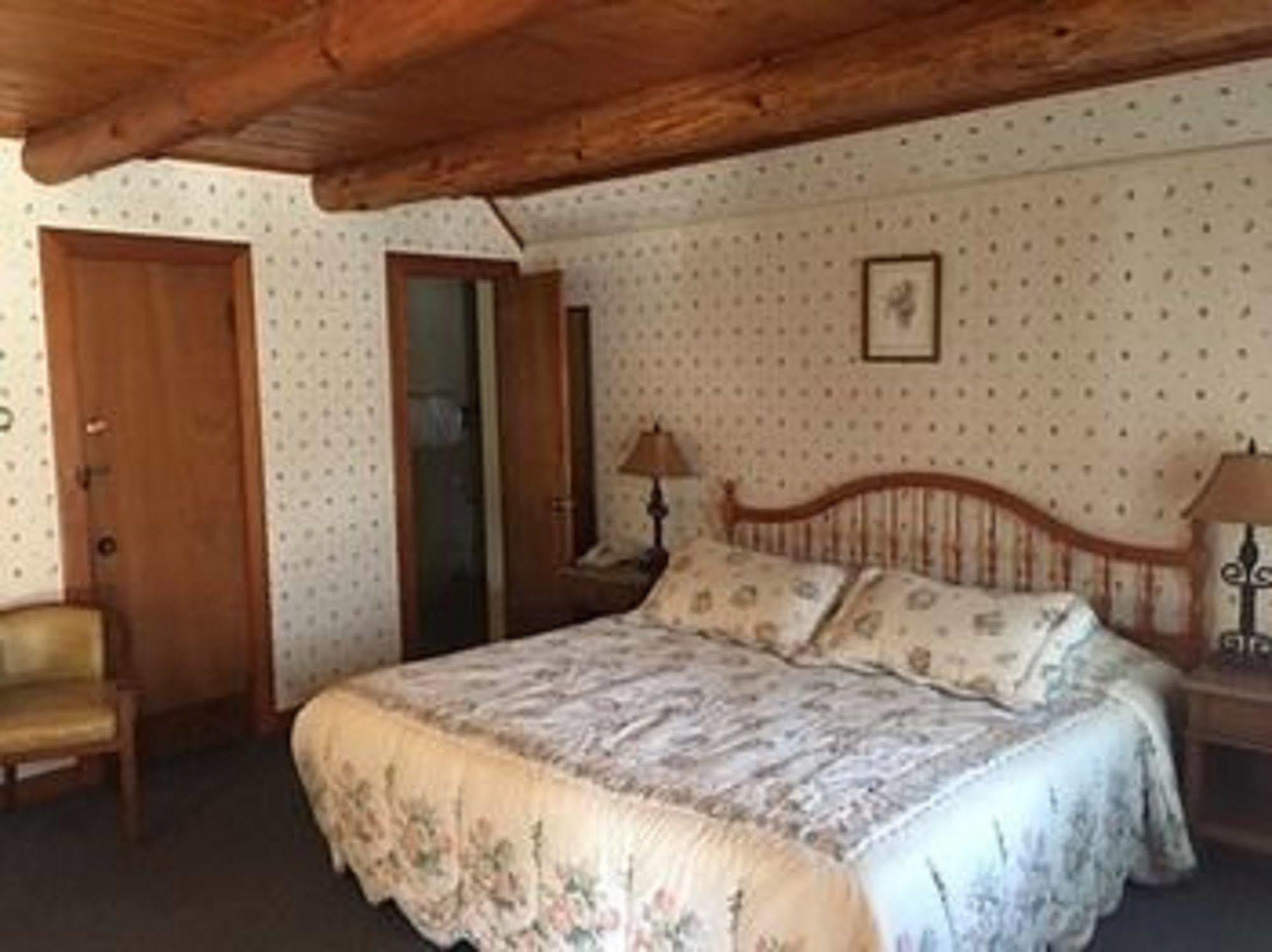 Dalems Chalet Brattleboro Eksteriør bilde
